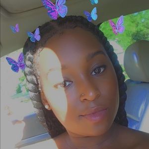 Meet your Posher, Dericka